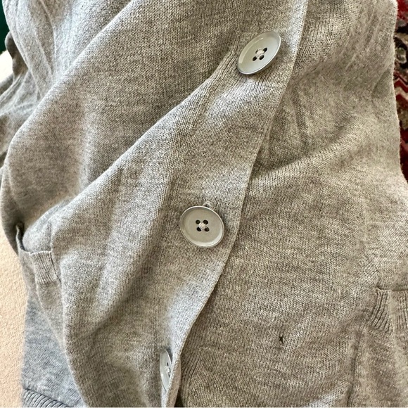 Talbots Women's Gray Cardigan Sweater Medium with Pockets - Picture 7 of 8